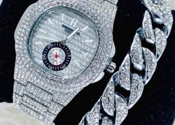 DS Stone Iced Men”s Wristwatch Hand Chain